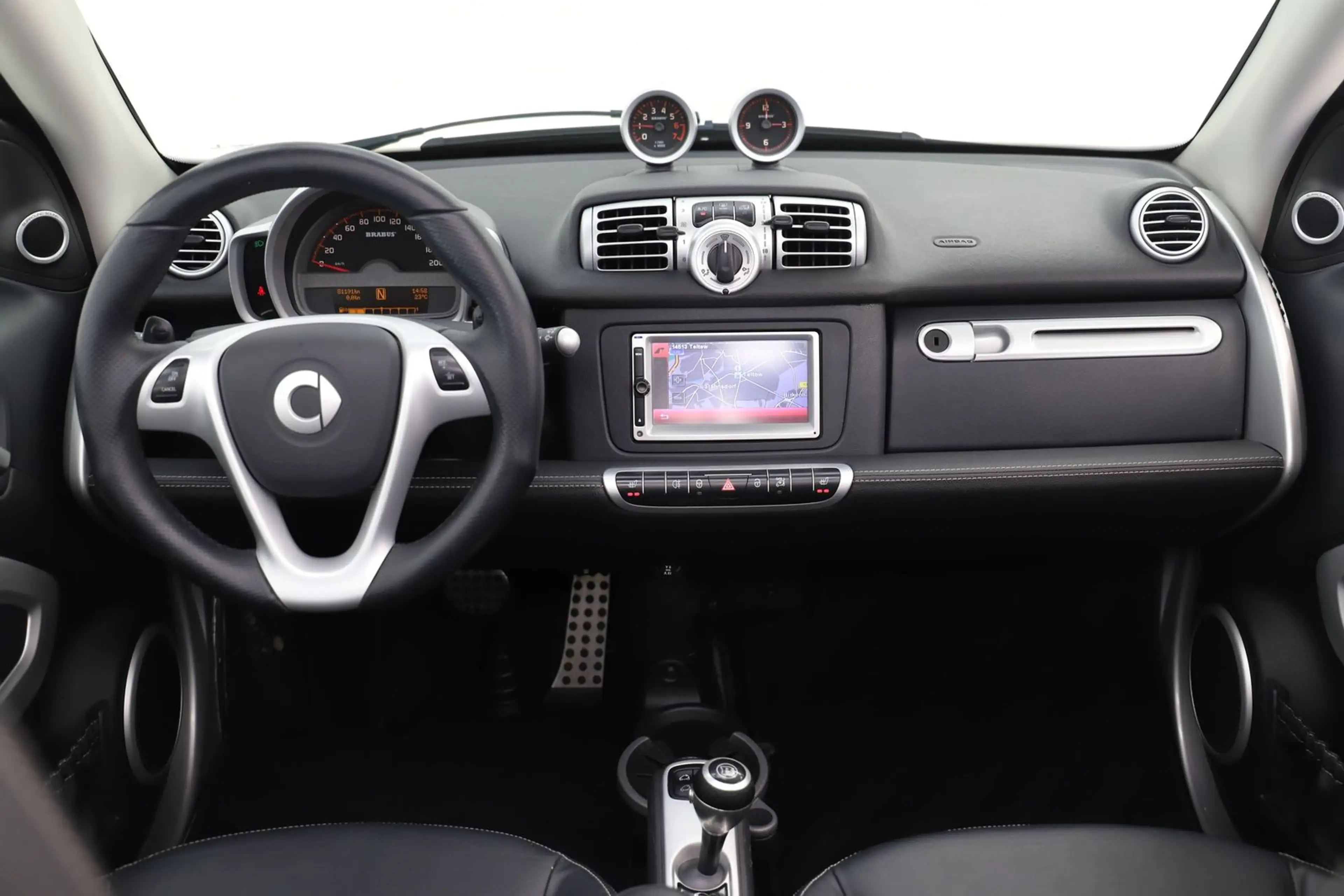 smart forTwo Cabrio Brabus 102PS Xclusive Navi Servo — photo 17