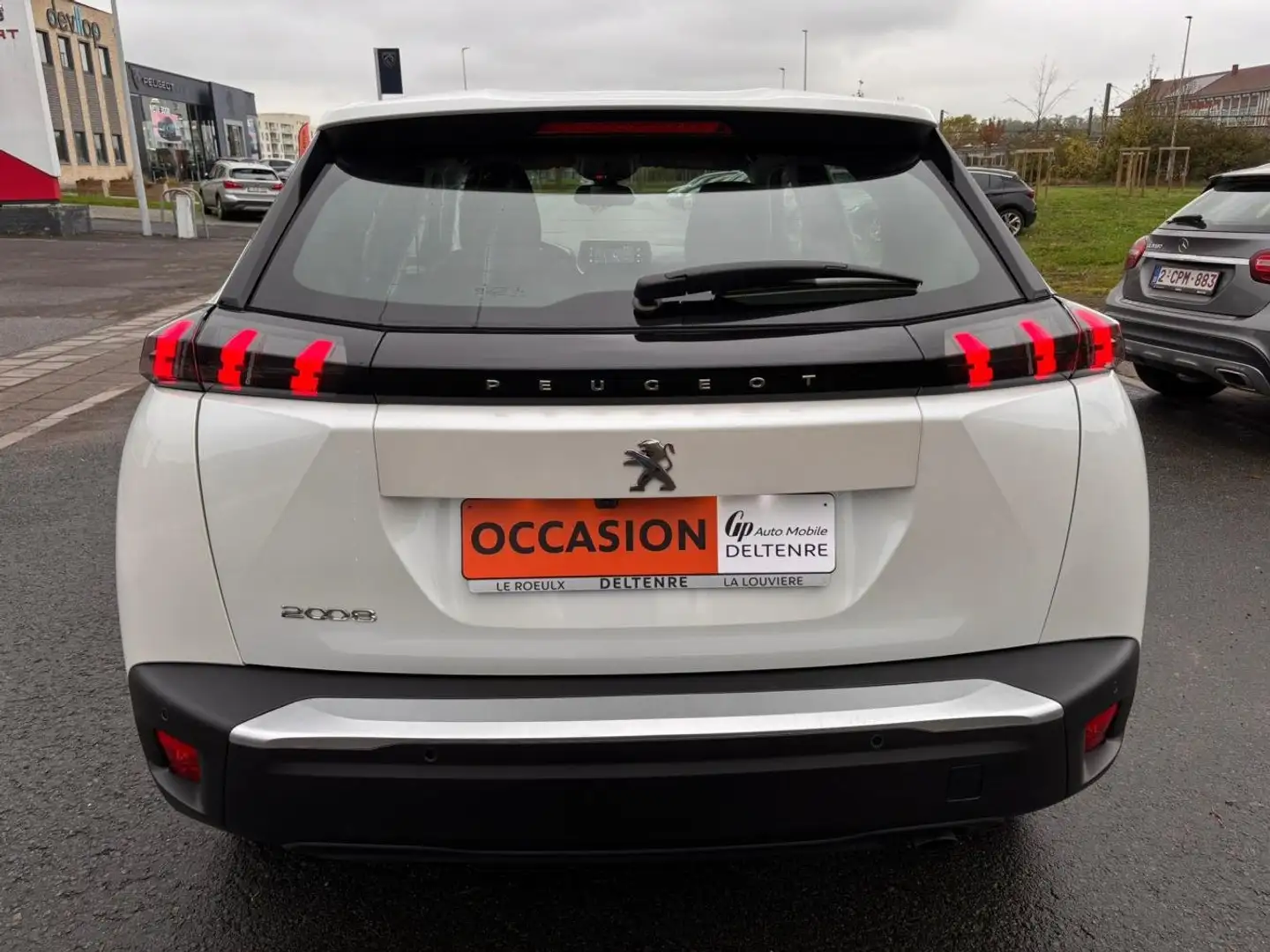 Peugeot 2008 2008 allure 1.2 essence 100 ch caméra arr -GPS Wit - 2