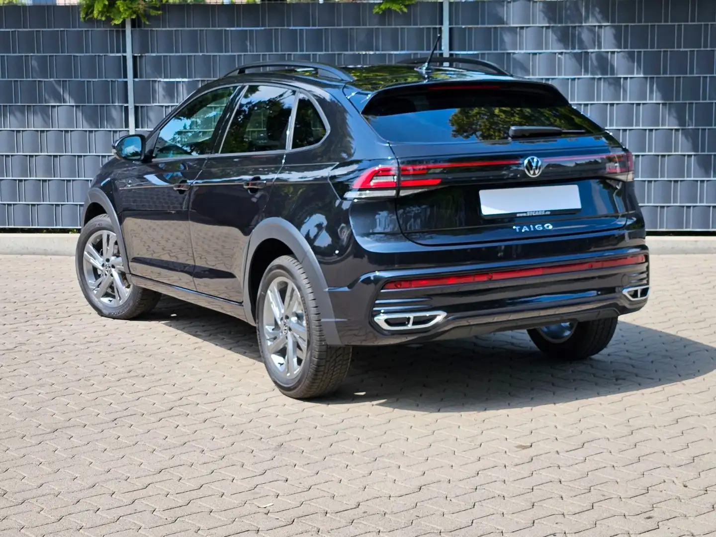 Volkswagen Taigo R-Line Schwarz - 2