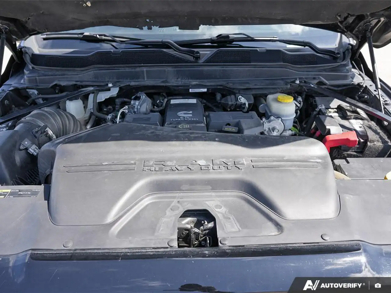 RAM 2500 снимка RAM 2500