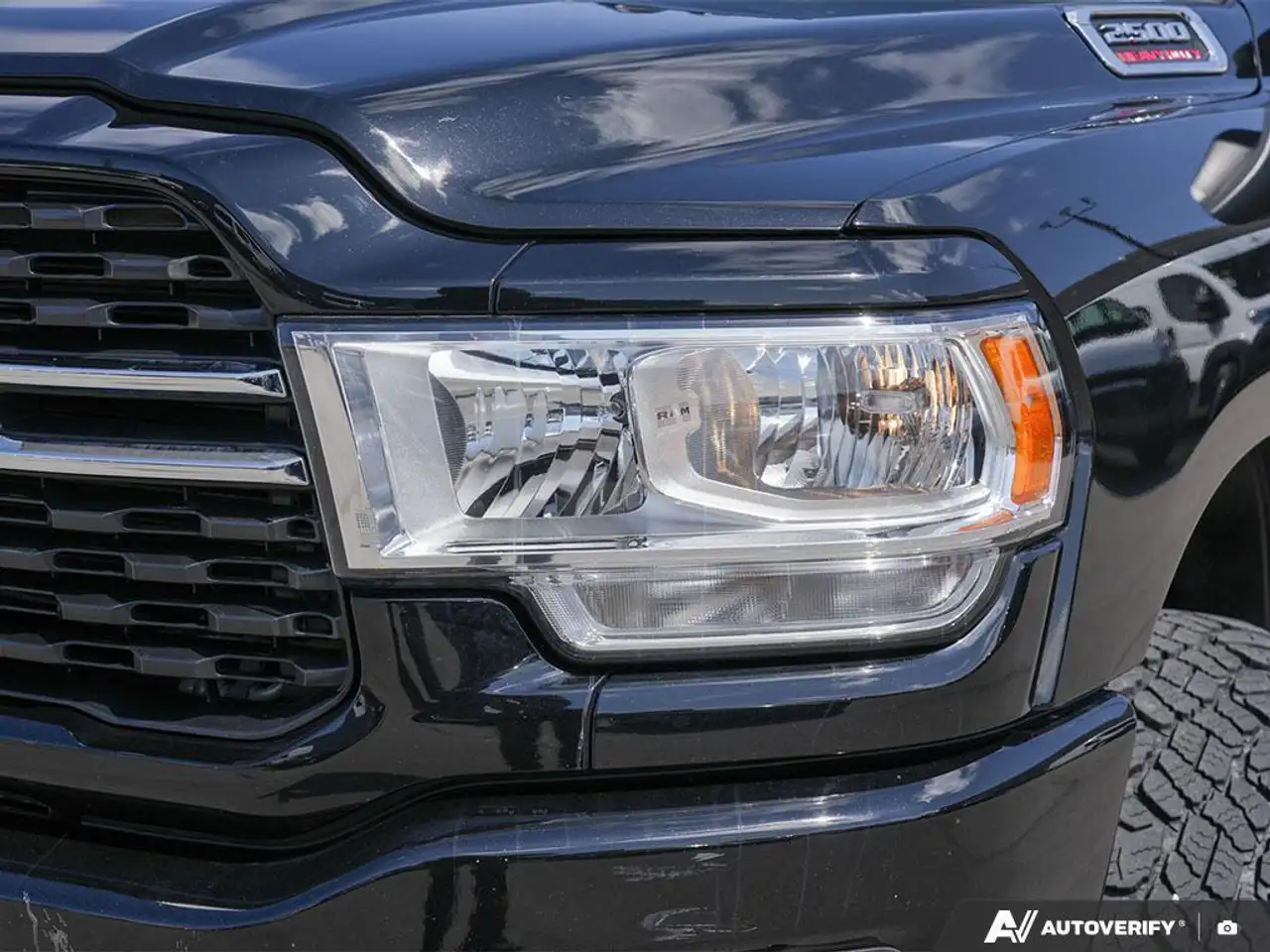 RAM 2500 снимка RAM 2500