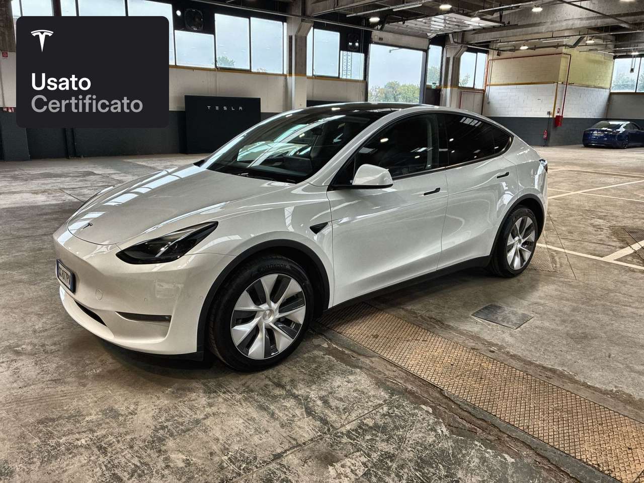 Tesla Model Y Long Range AWD