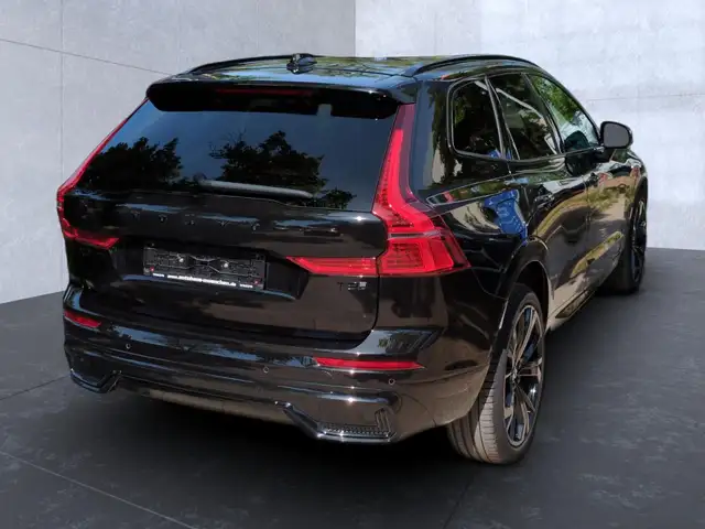 Volvo XC60 view 7