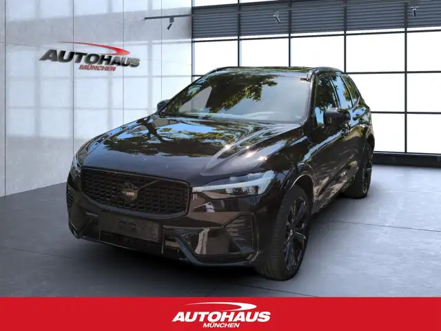 Volvo XC60 main image