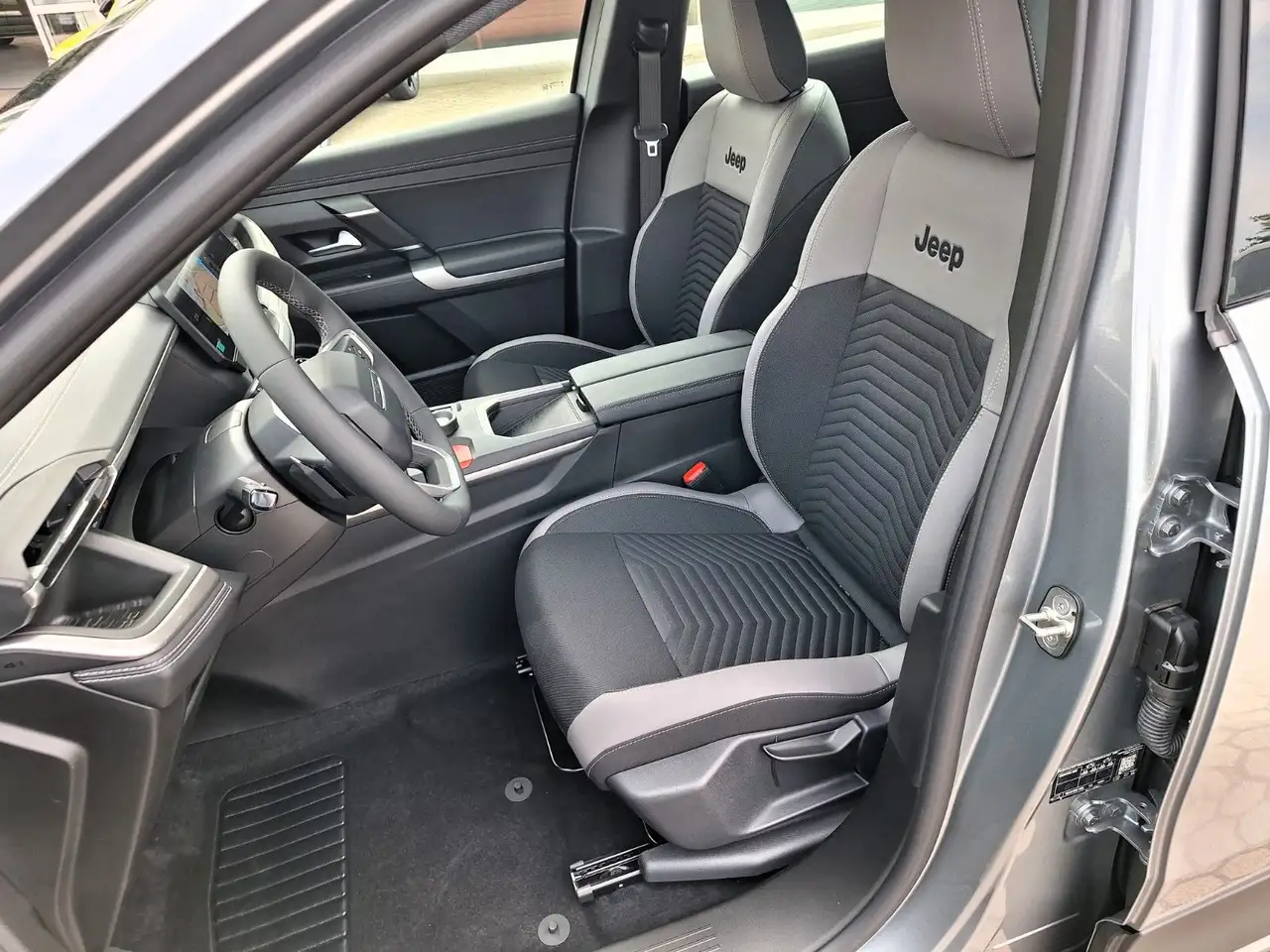 Jeep Compass 2026 — фото 12