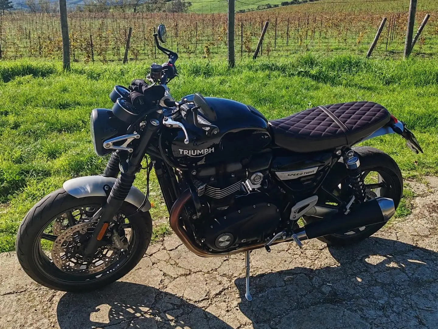 Triumph Speed Twin 1200 Nero - 2