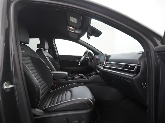 Kia Sportage view 3