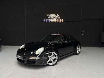 (3) CARRERA COUPE