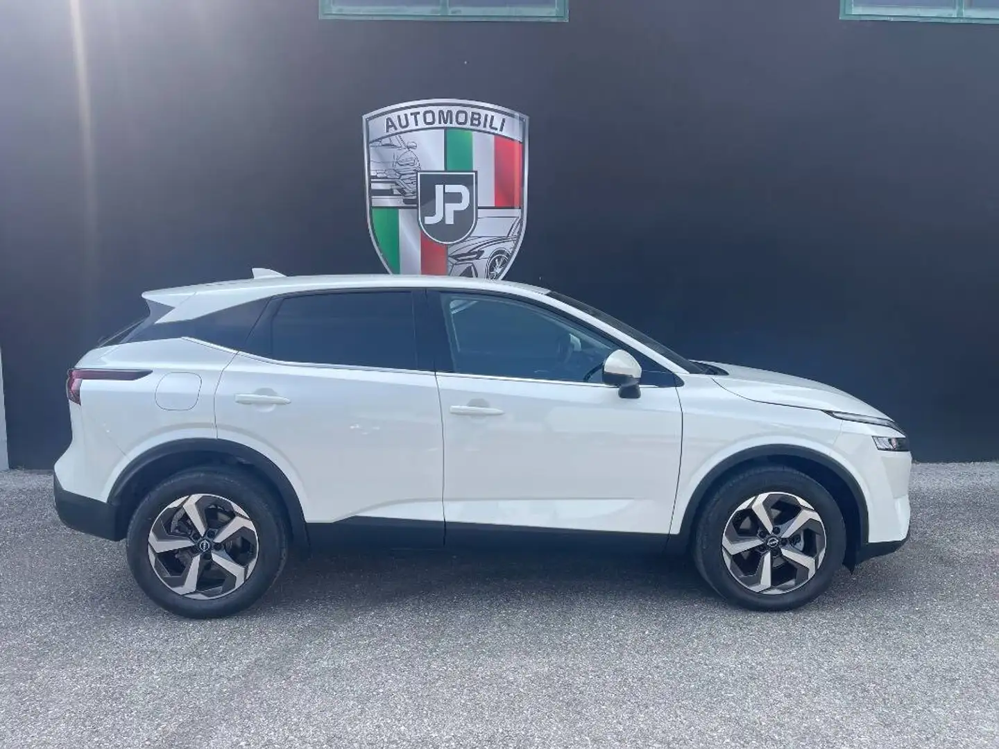 Nissan Qashqai 1.3 mhev N-Connecta 2wd 158cv xtronic Blanc - 2