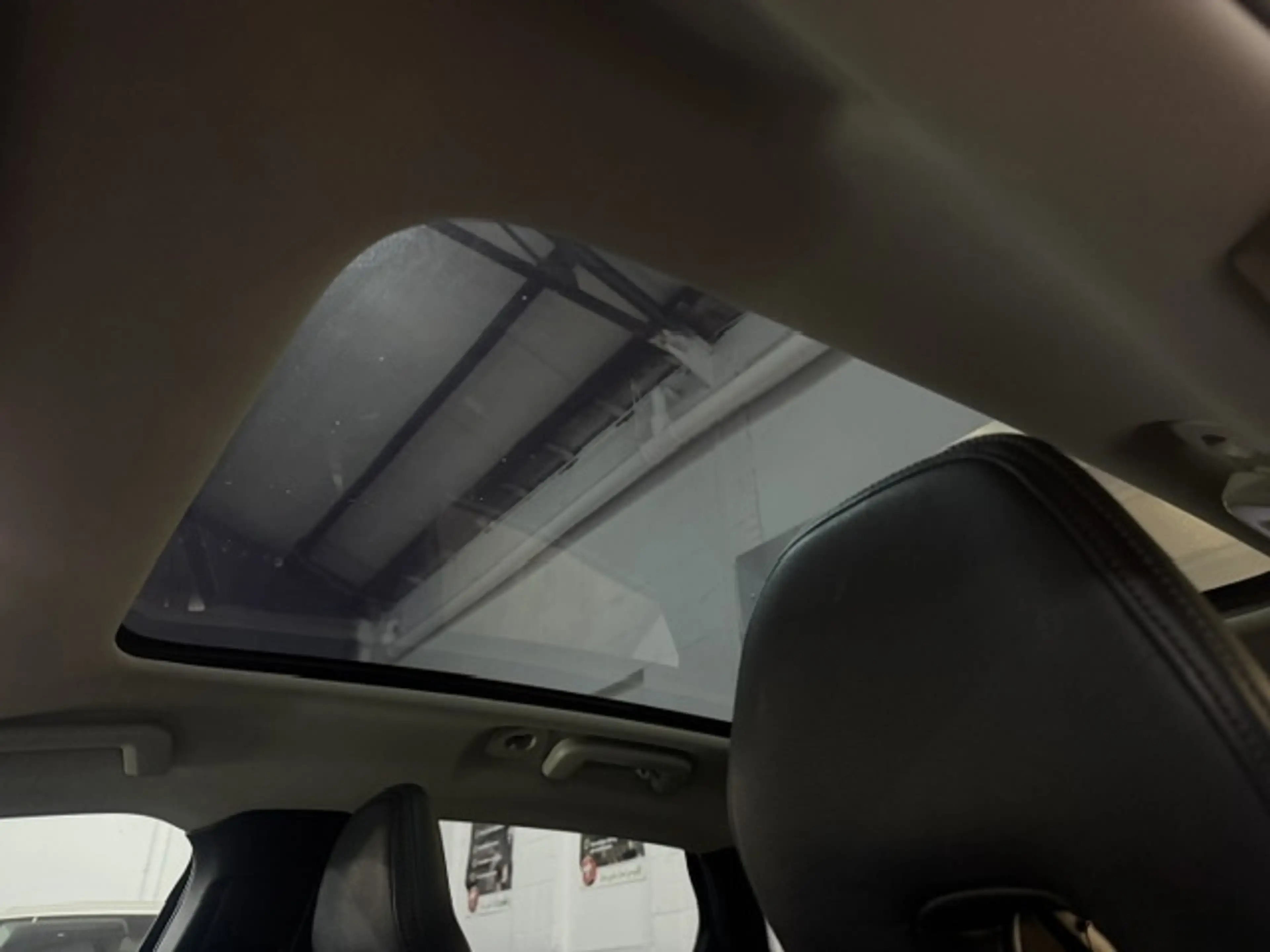 Volvo V40 Cross Country Automaat 1.5 T3 Polar+ Luxury — photo 11