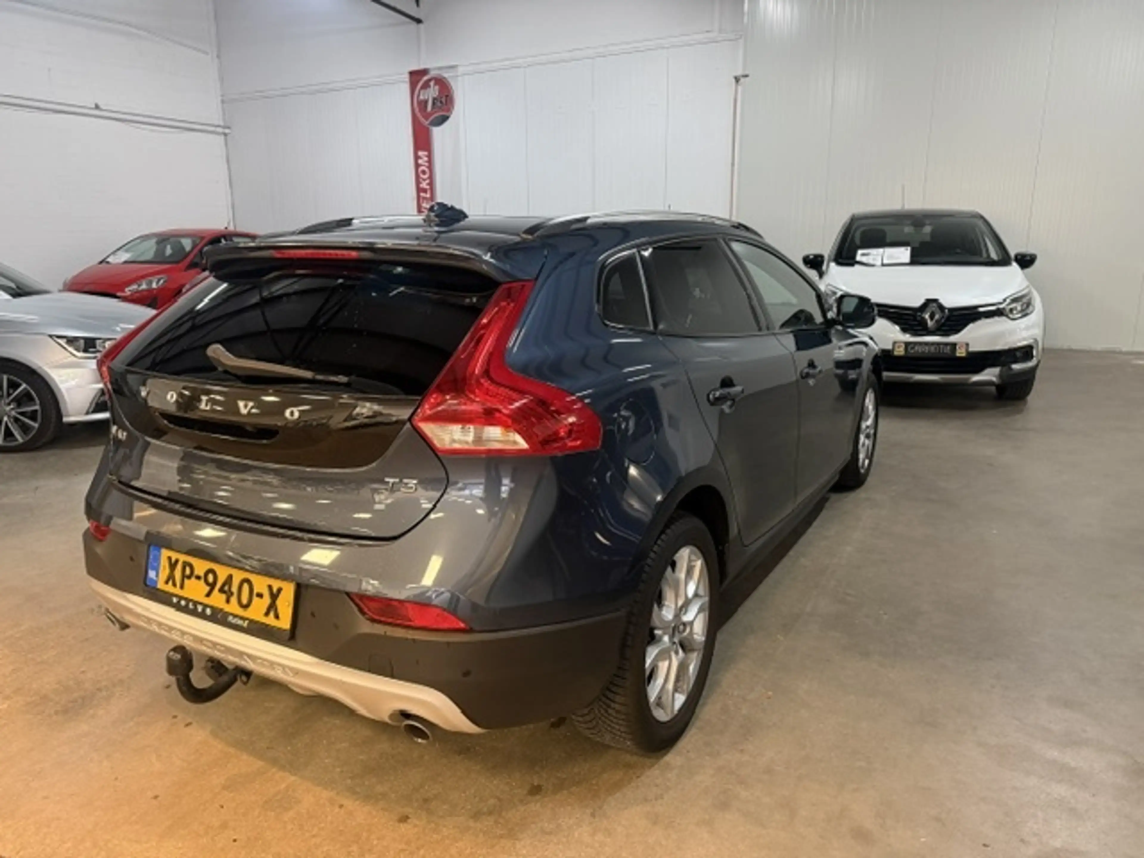 Volvo V40 Cross Country Automaat 1.5 T3 Polar+ Luxury — photo 5