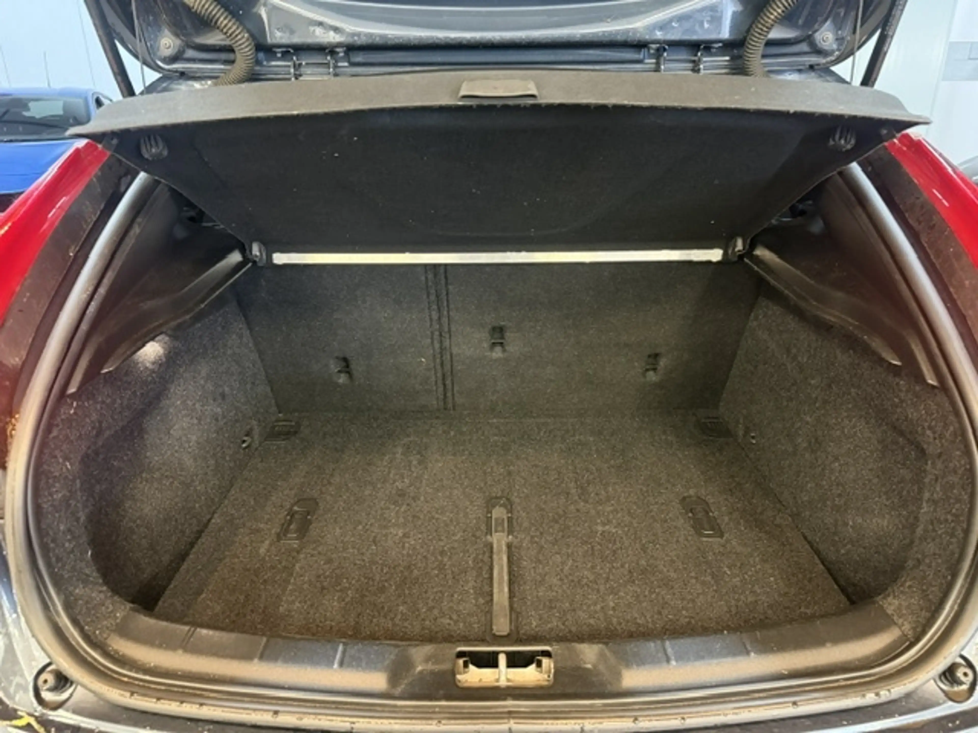 Volvo V40 Cross Country Automaat 1.5 T3 Polar+ Luxury — photo 10