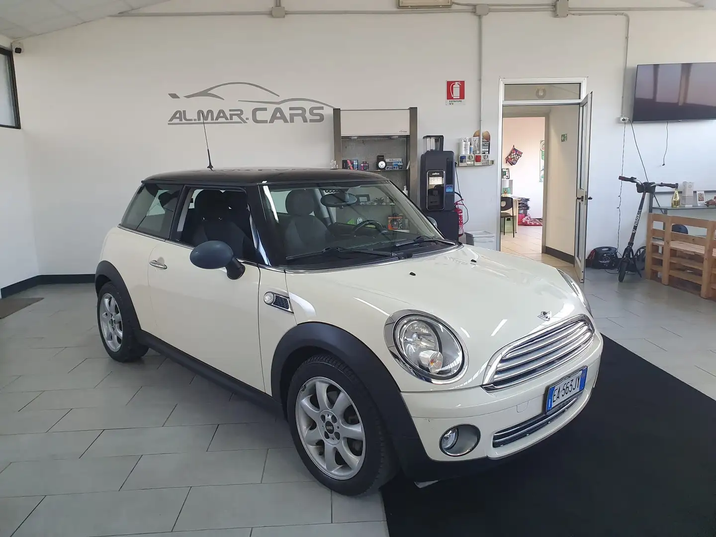 MINI Cooper Mini 1.6 Cooper 50 Mayfair 122cv - 1