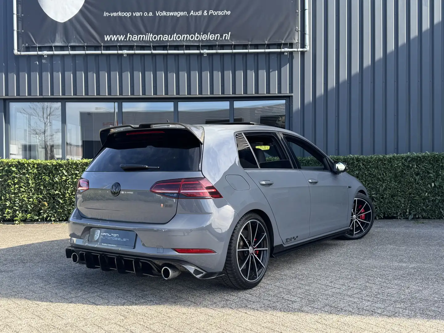 Volkswagen Golf GTI 7,5 TCR 2.0 TSI 290pk DSG / Aut. Dynaudio 19" Klep Gris - 2