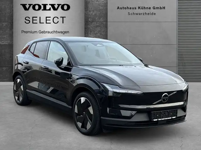 Volvo EX30 Ultra AWD Performance Pure Electric