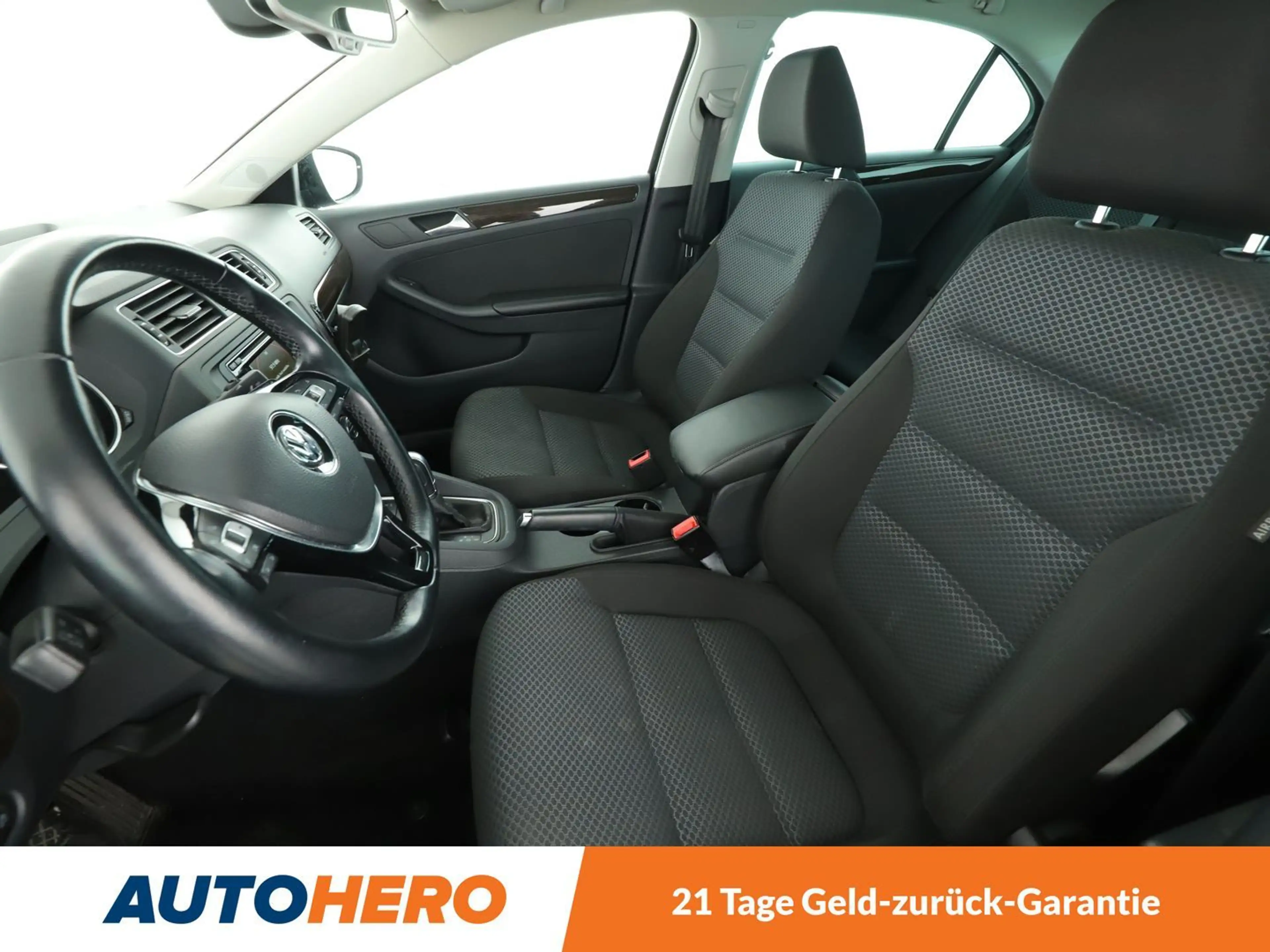 Volkswagen Jetta 2.0 TDI BM Aut.*NAVI*XENON*TEMPO*PDC* — photo 10