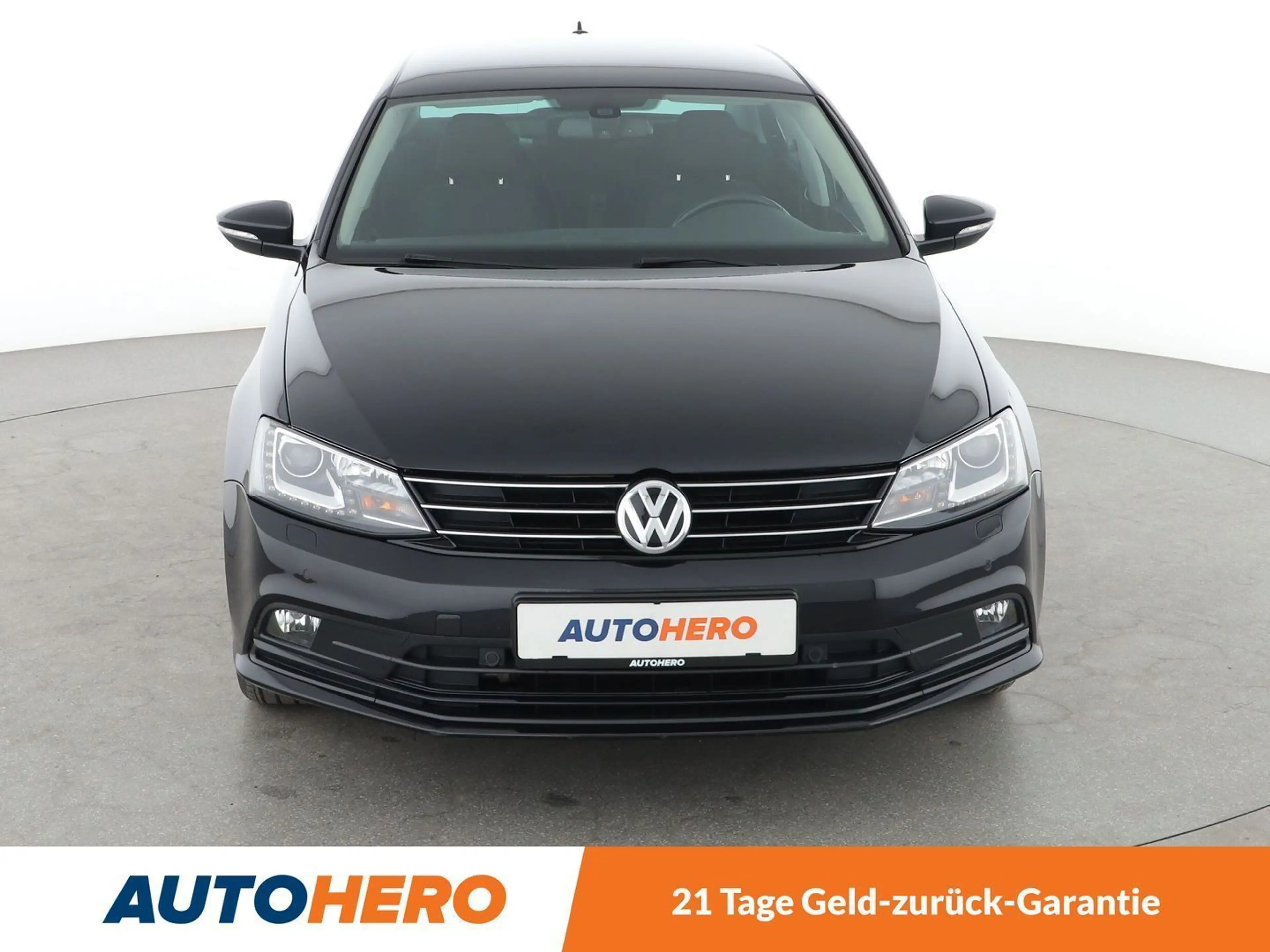 Volkswagen Jetta 2.0 TDI BM Aut.*NAVI*XENON*TEMPO*PDC* — photo 9