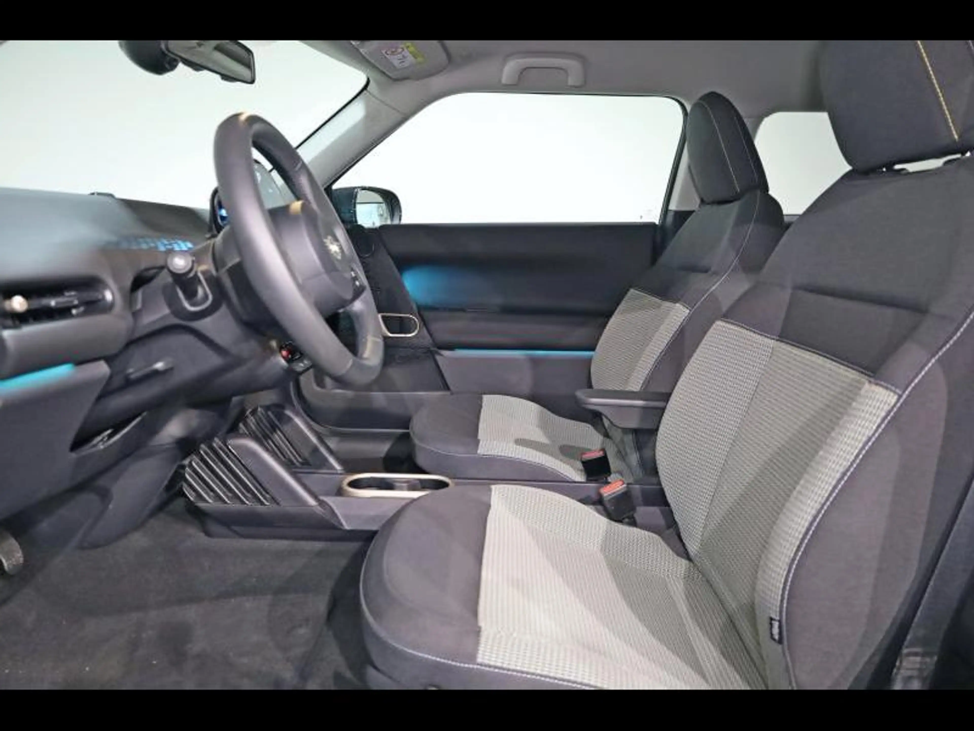 MINI Cooper E — photo 9
