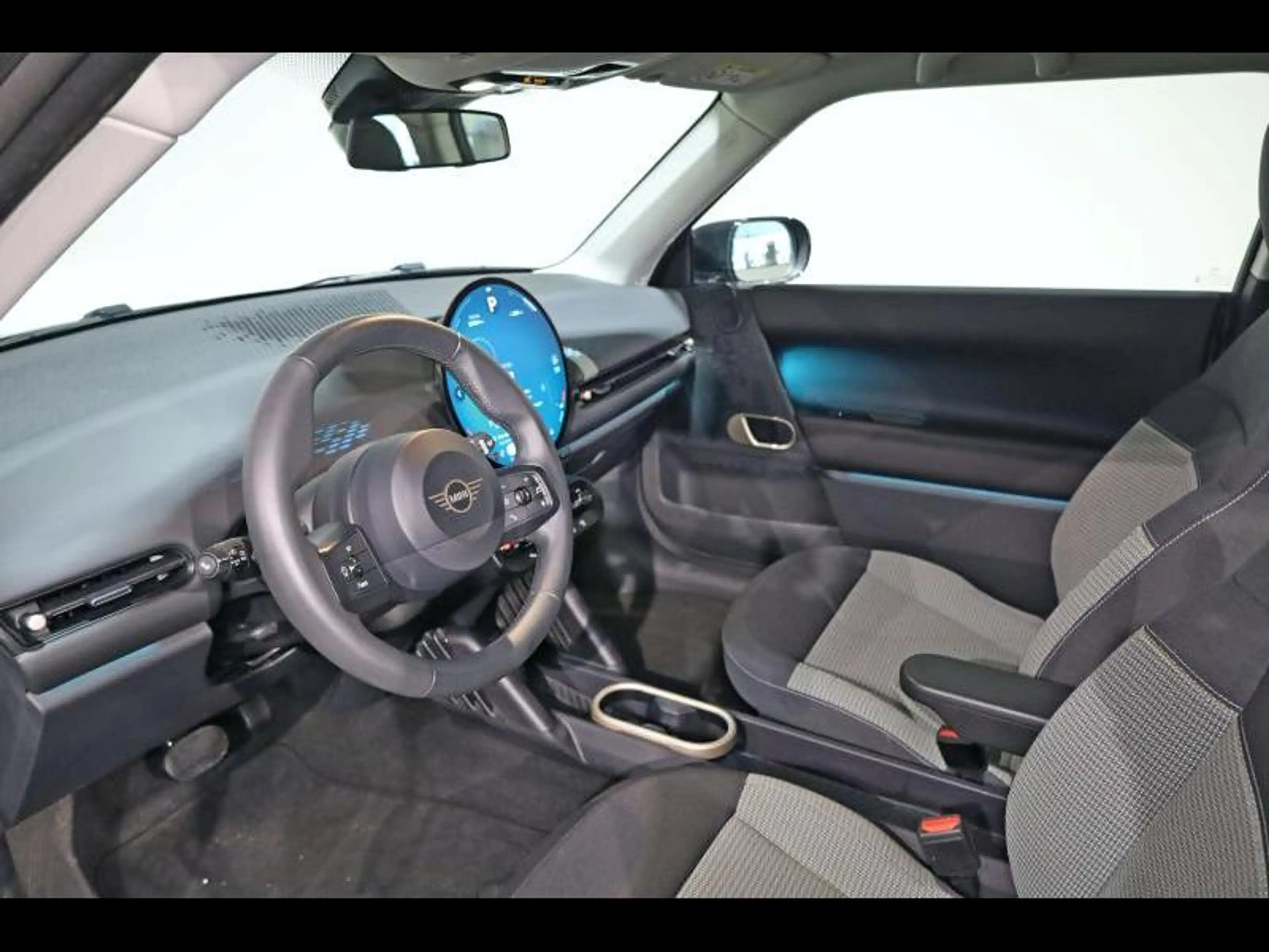 MINI Cooper E — photo 6