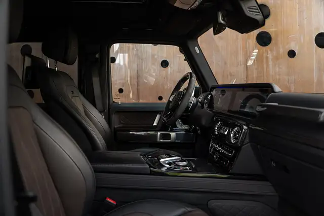 Mercedes-Benz G Class view 15