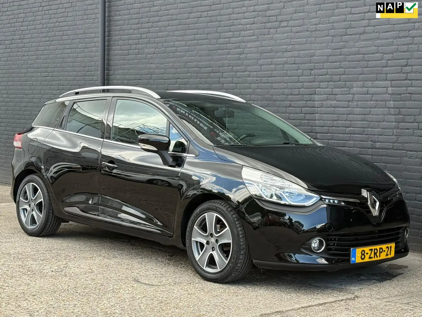 Renault Clio Estate 0.9 TCe Night&Day NAVI | PDC | CRUISE | AIR Noir - 1