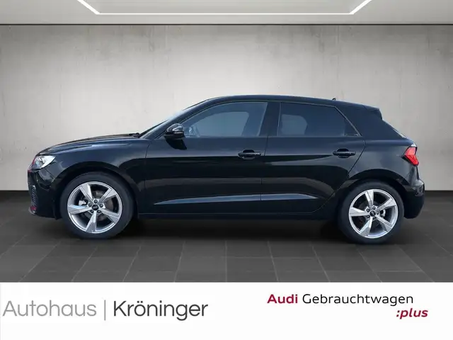 Audi A1 view 3