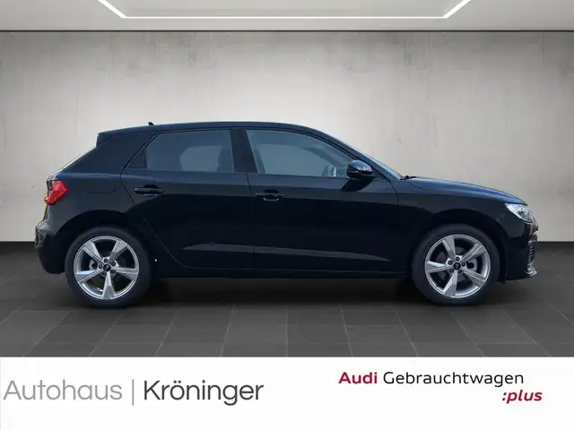 Audi A1 view 4