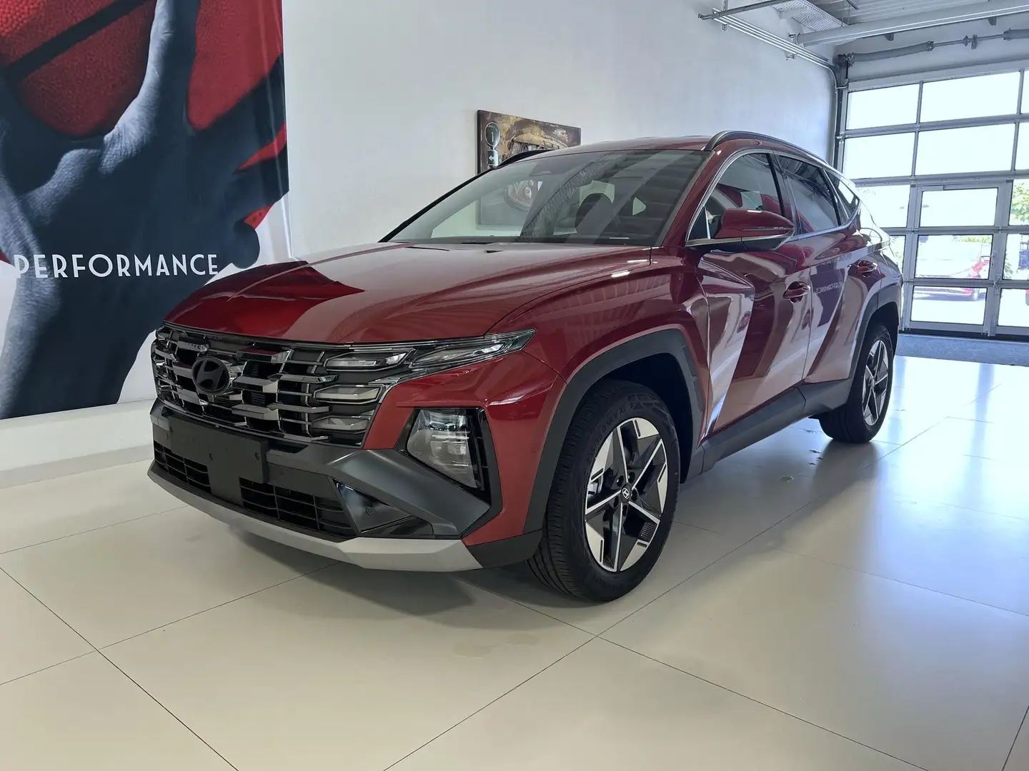 Hyundai TUCSON GO+ 1.6 T-GDI Hybrid 4WD AT 158 kW / 215 PS Sma... Rot - 1