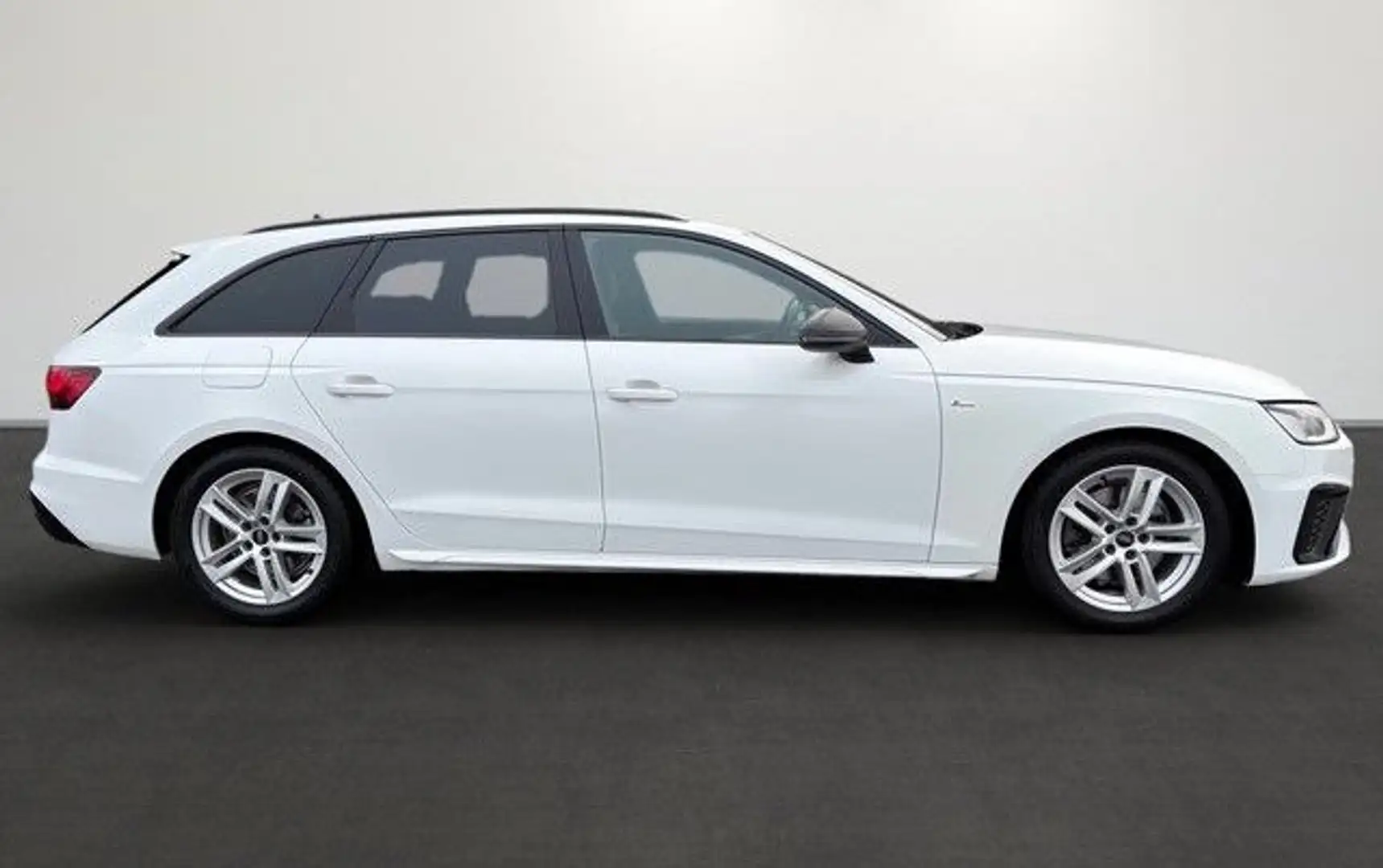 Audi A4 Avant 35 2.0 tdi  S Line *Matrix*PREZZO REALE* Bianco - 2