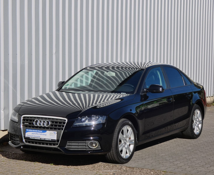 Audi A4 2.0 TFSI Quattro Attraction-Navi-Leder