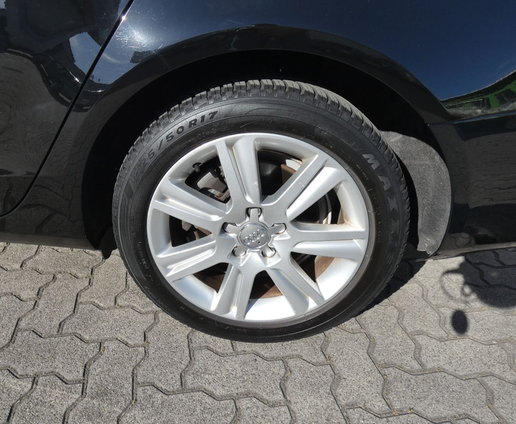 Audi A4 2.0 TFSI Quattro Attraction-Navi-Leder — photo 11