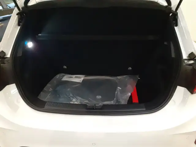 MG MG3 view 7