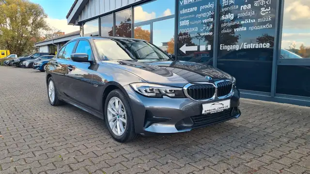 Bmw 320 e Advantage LC PRO ASSISTS 8 x ALU