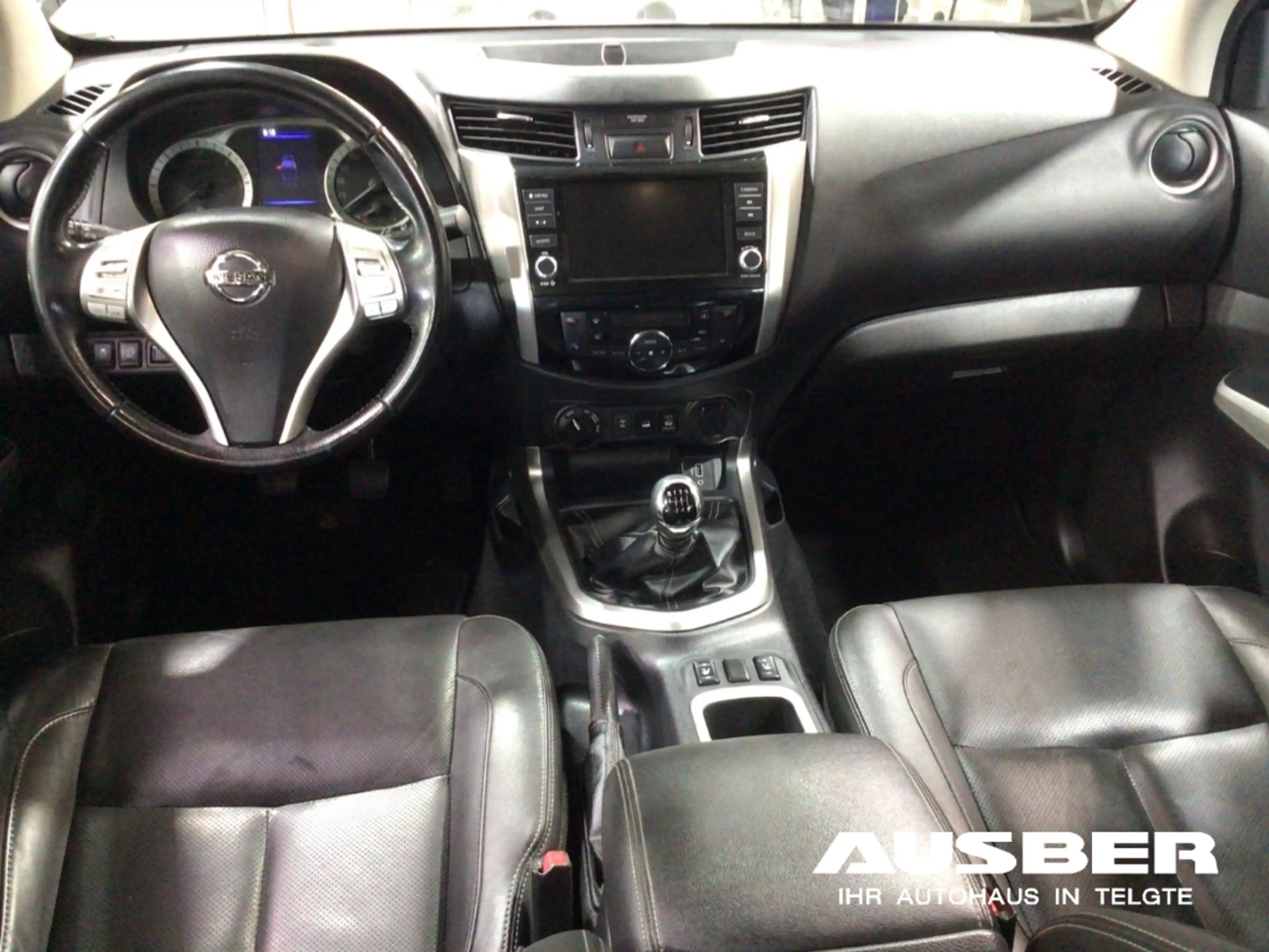 Nissan Navara Tekna Double Cab 4x4 6MT AHK 3,5to Ladeflächenbesc — photo 9