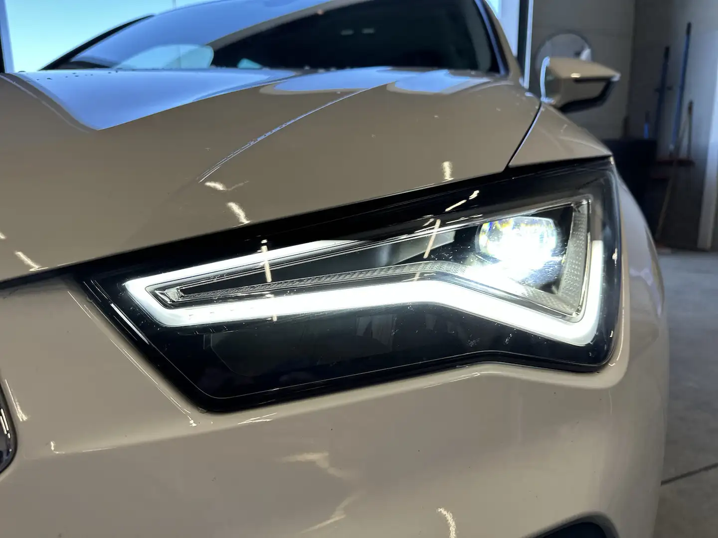 SEAT Ateca 1,5TSI DSG Style AHK Voll LED +3J/100000KM Blanc - 2