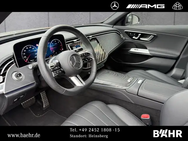 Mercedes-Benz 220 view 11