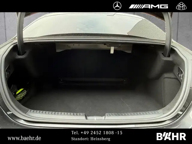 Mercedes-Benz 220 view 10