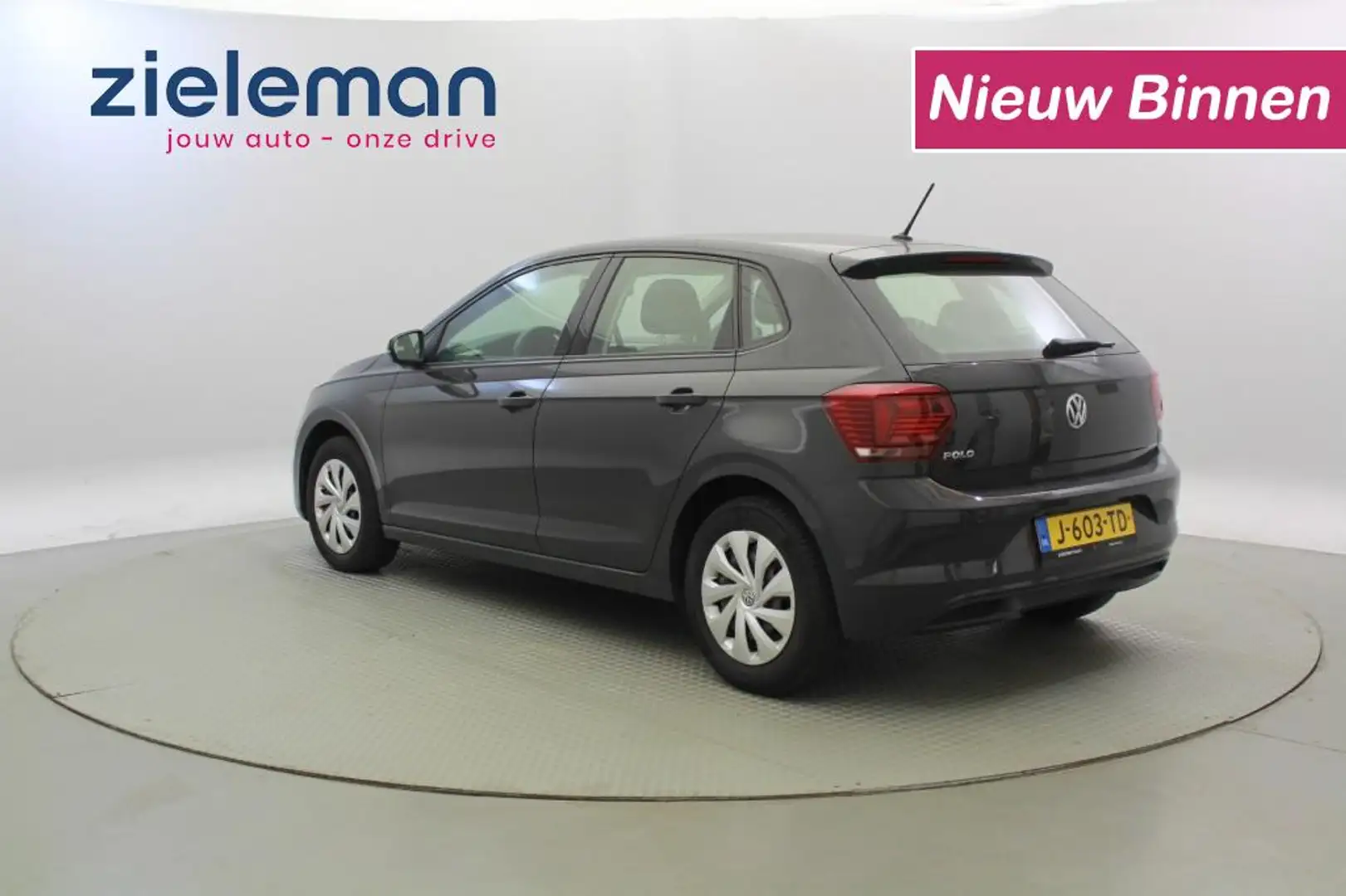 Volkswagen Polo 1.0 Comfortline - Airco, Cruise Grijs - 2