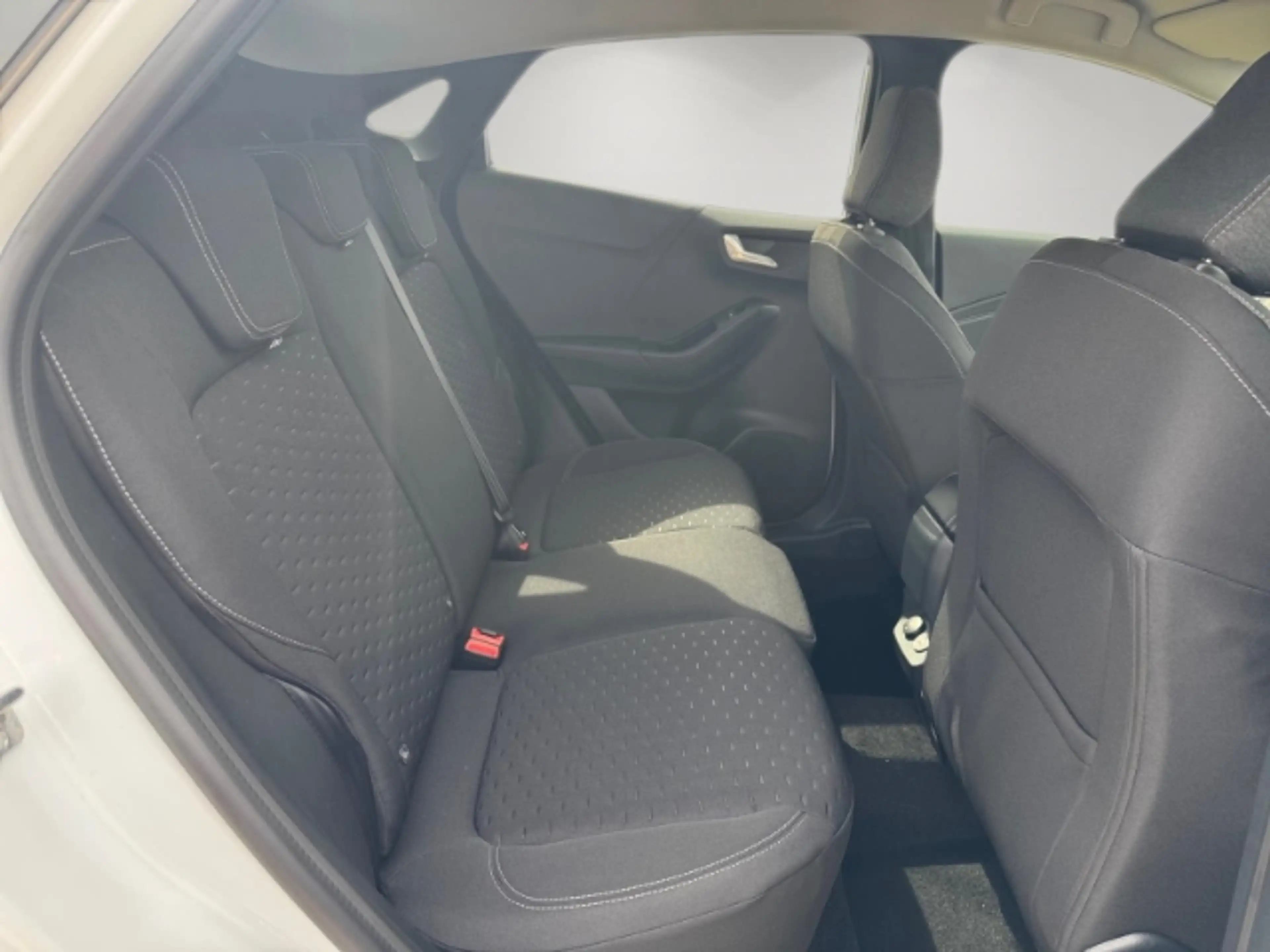 Ford Puma Titanium 1,0 l EcoBoost Allwetter SHZ LHZ — photo 14