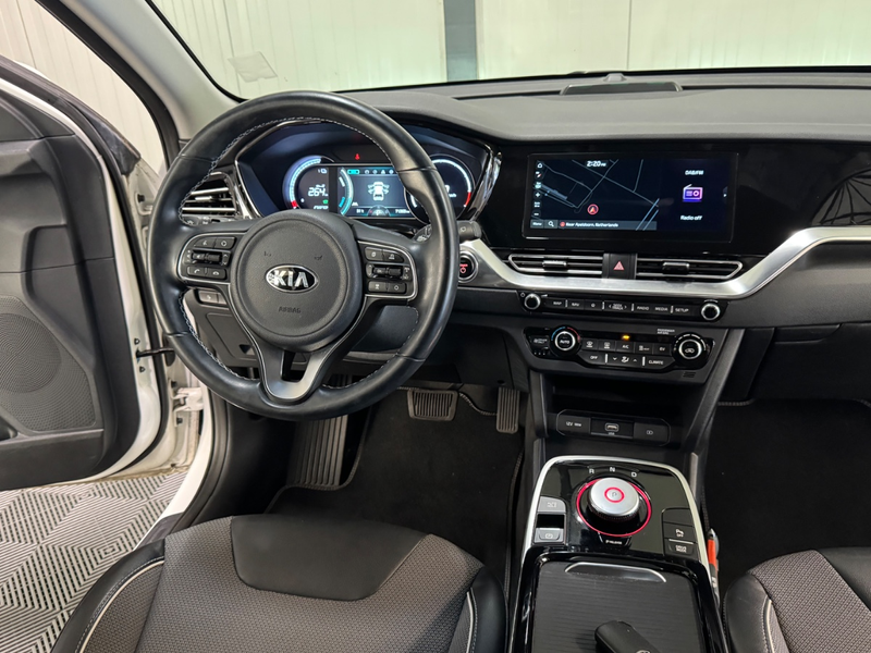Kia e-Niro DynamicLine 39kWh 3-Fase | SoH 100% | Navi | Camer — photo 3