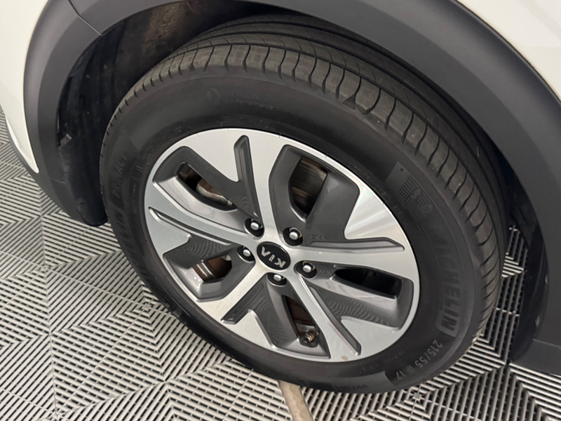 Kia e-Niro DynamicLine 39kWh 3-Fase | SoH 100% | Navi | Camer — photo 15