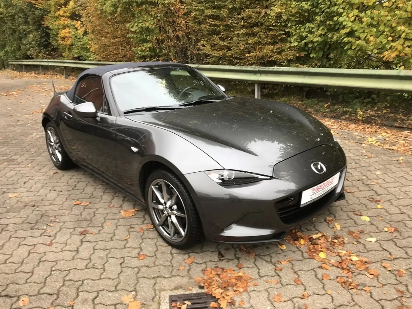 Mazda MX-5 AL-KINENBI SKYACTIV-G 2.0 184PS APPLE / KAMERA Grau - 2