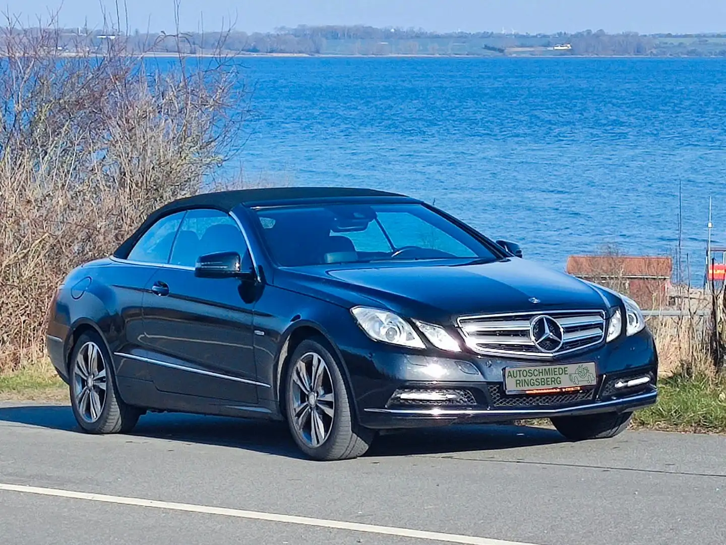 Mercedes-Benz E 250 E250CDI Avantgarde Cabrio SHZ ILS Leder Navi Schwarz - 2