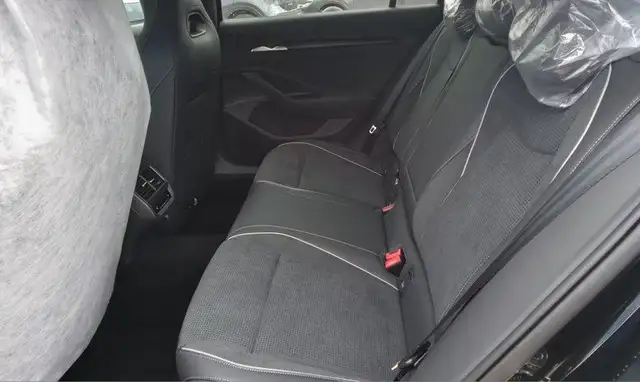 Skoda Superb view 6