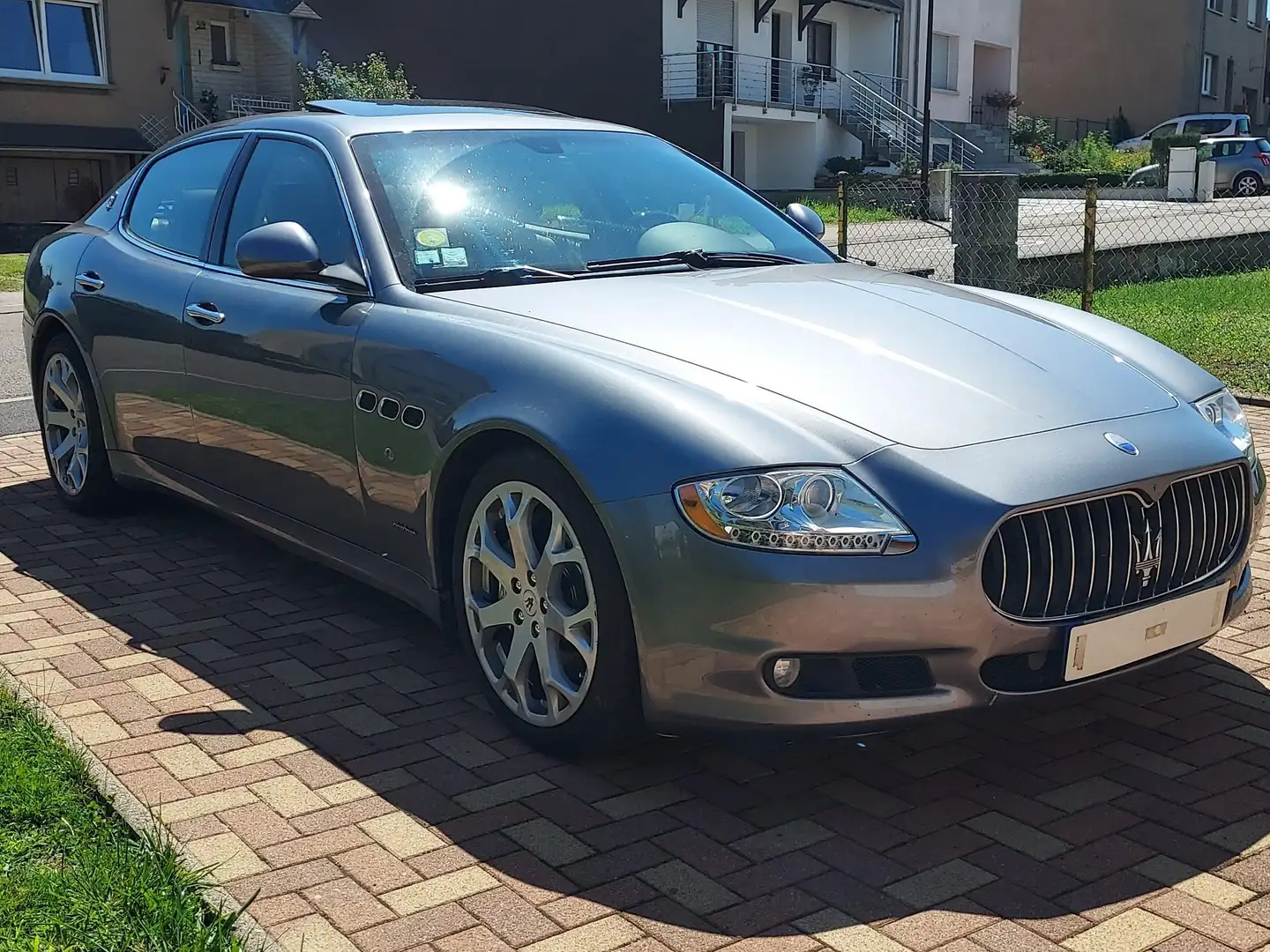 Maserati Quattroporte Quattroporte S Automatic Silber - 1