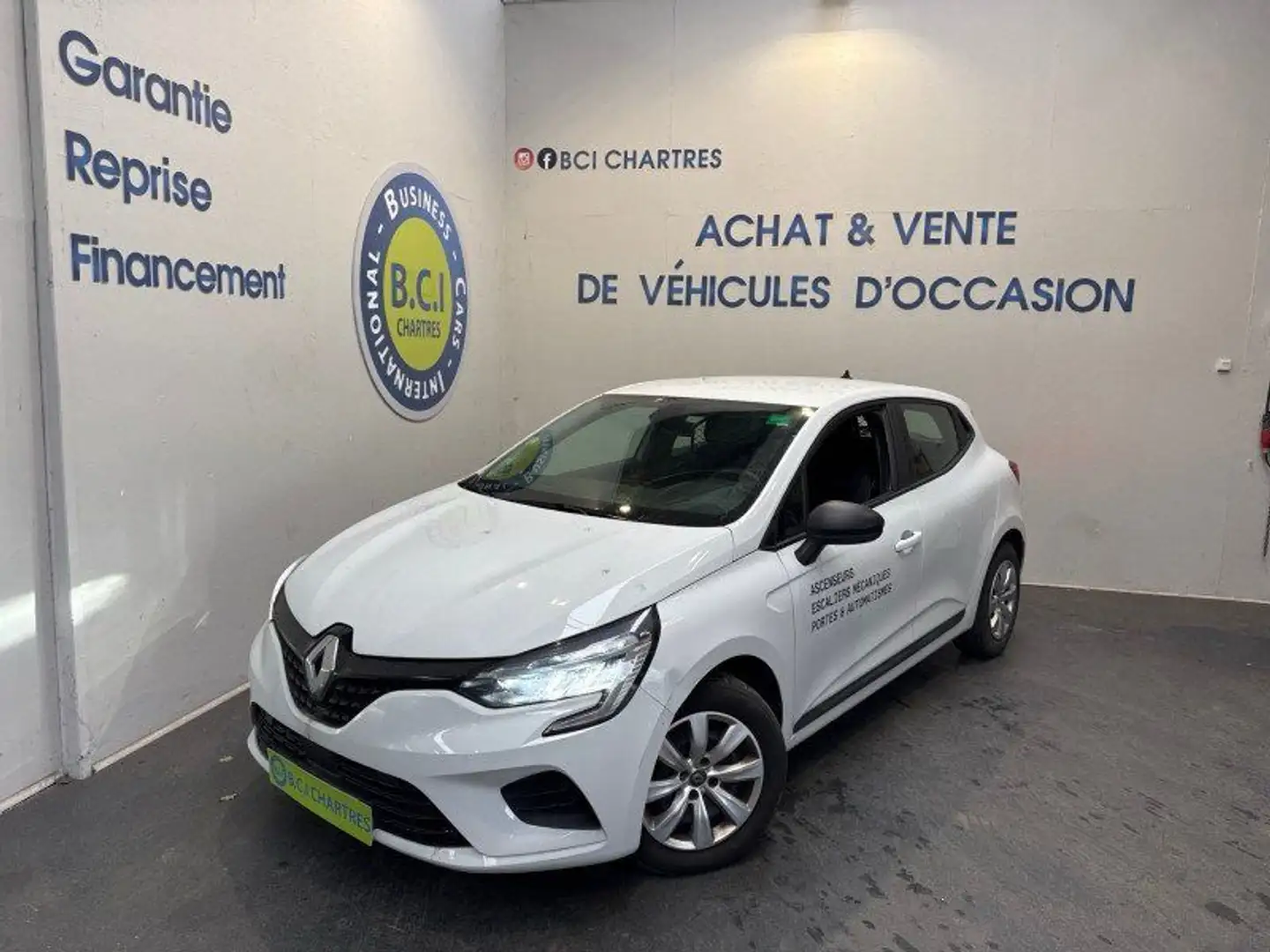 Renault Clio V STE 1.5 BLUE DCI 85CH AIR Blanc - 1