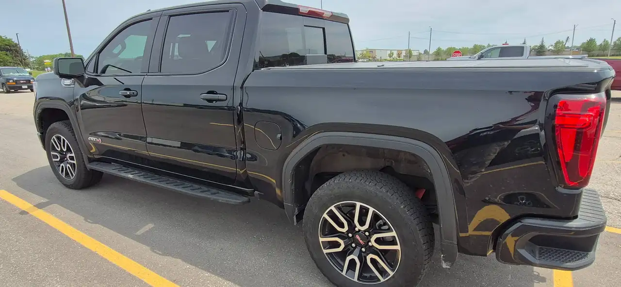 GMC Sierra 1500 снимка GMC Sierra 1500