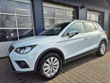 1.0 TSI Style Business Intence, Camera, Trekhaak,