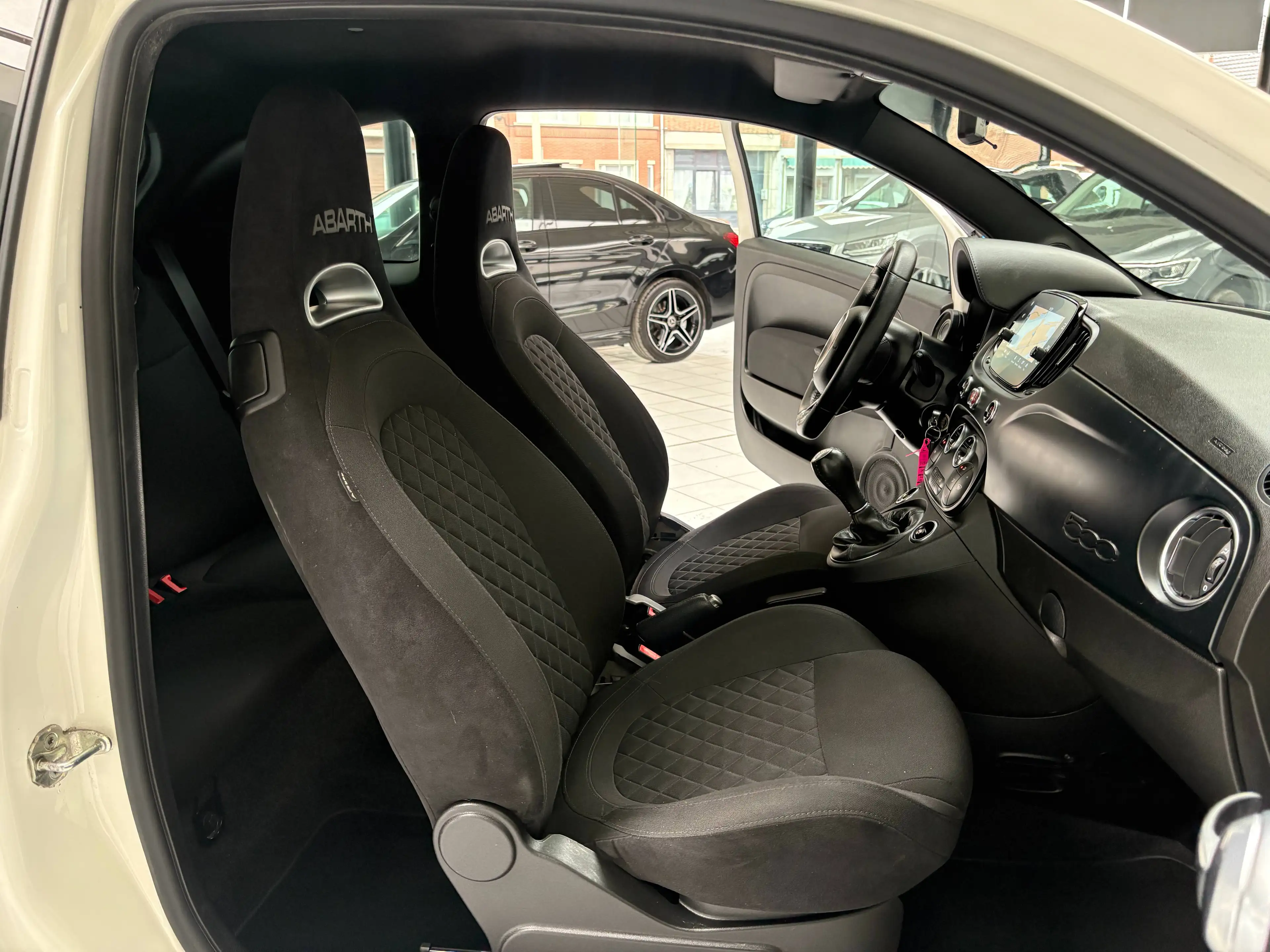 Fiat 500 Abarth 1.4i *F595 * GPS * PDC * JANTES * CARNET * SPORT * — photo 10