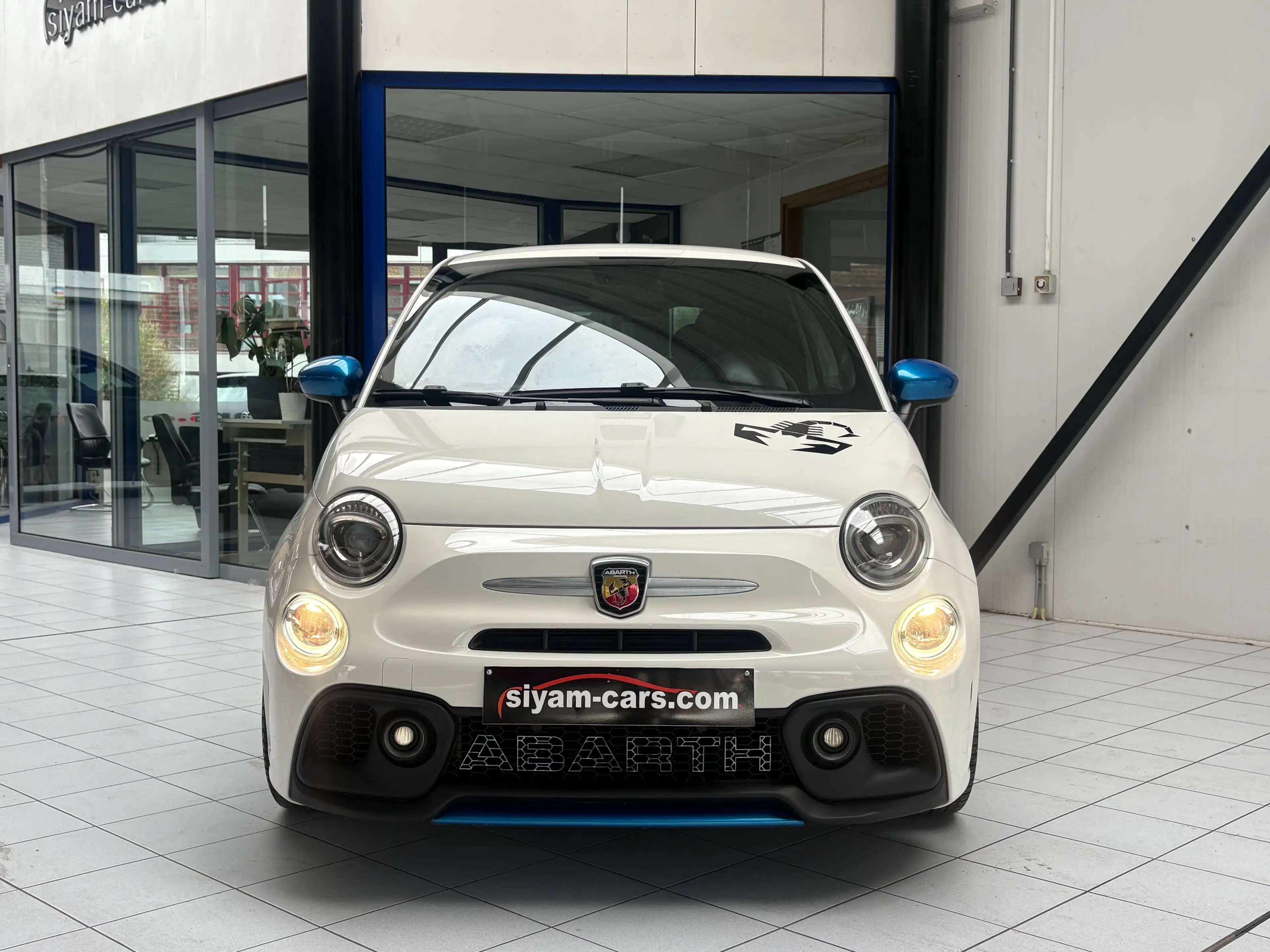 Fiat 500 Abarth 1.4i *F595 * GPS * PDC * JANTES * CARNET * SPORT * — photo 8